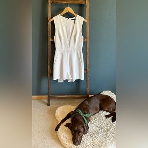 BCBG MaxAzria white romper with pockets (2)